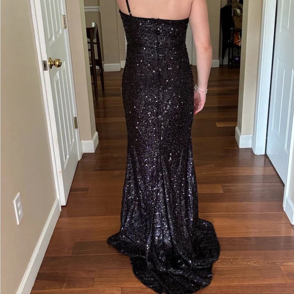 Elegant Black Sequin Evening Dress Thigh slit & Train Size Medium BNWOT - Picture 2 of 11